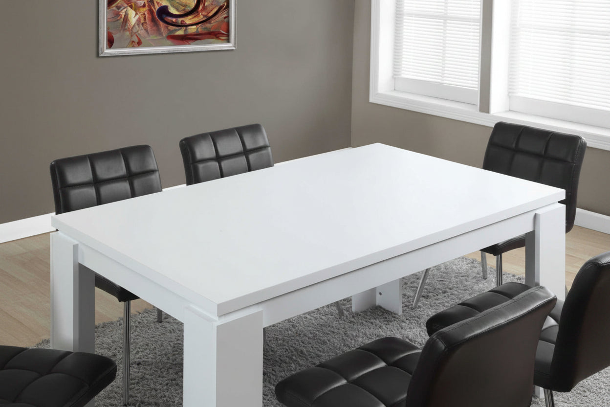 Table de salle à manger urbaine blanche
