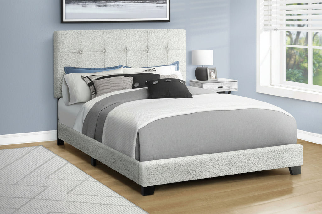 Meuble Divino boucle upholstered bed frame with button-tufted headboard, showcasing a stylish and comfortable bedroom centerpiece.