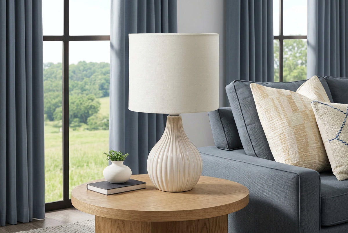 Ribbed Ceramic Table Lamp